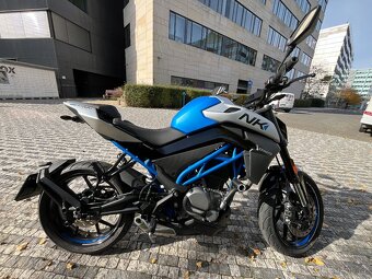 CFMOTO 300NK (2024) - 8