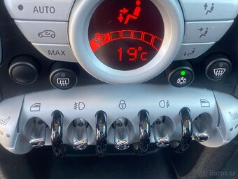 MINI COOPER S 128KW AUTOMAT-NAJETO POUZE 18tis.km TOP STAV - 8