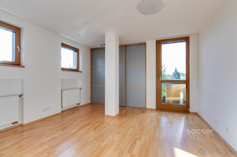 Pronájem bytu 4+kk, 142 m2, ul. Na Sychrově, Praha 10 - Mich - 8