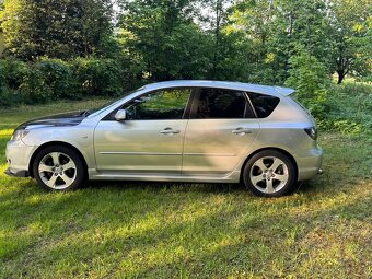 Mazda 3 1.6 - 8