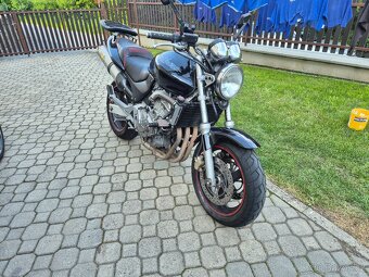 Honda Hornet 600F - 8