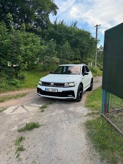 VW Tiguan 2.0 TSI R-Line, 4 Motion, ACC, PANO, hudba 360• - 8