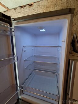 Chladnička s mrazákem - 8