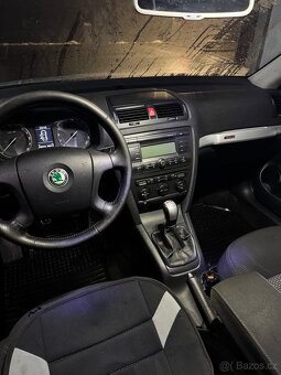 Škoda oktavia 2 scout - 8