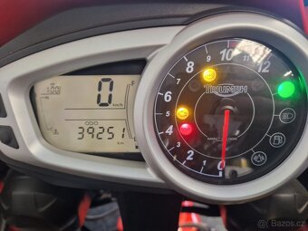Triumph Tiger 1050 - 8