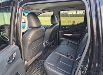Nissan Navara 2 488 cm3 - 8