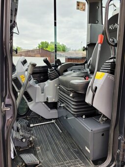 minirypadlo Kubota U48-4 - 8