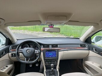 Škoda Superb 2 2.0 TDI 125KW 4x4 Elegance - 8