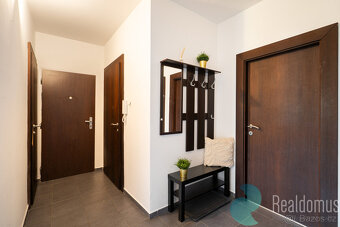 Prodej bytu 3+1, OV, balkon, centrum - 8