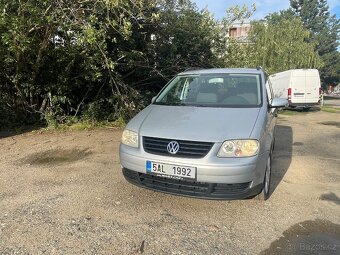 Volkswagen Touran 7 míst, 1t1, 1.9 TDI 77 kW, 2004 - 8