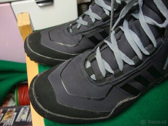 Zimní dámské boty Adidas LIBRIA WINTER BOOT CP PL W vel. 37 - 8