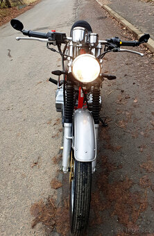 SkyTeam ACE 125 kopie Honda Dream Cafe Racer - 8