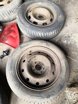 Náhradní díly - 8