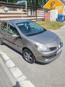 Renault Clio 1.2 rok 2008 - 8