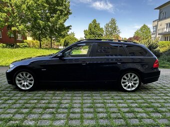 BMW E91 320i 110kW Kůže Navi Automat Panorama ALU R17 - 8