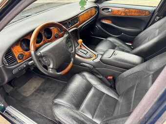 Jaguar XJ 4.0 V8 Sovereign - 8