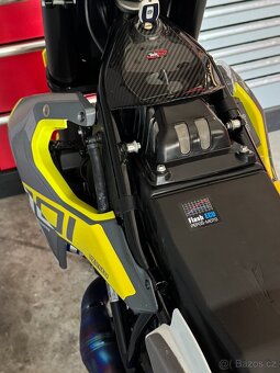 Husqvarna 701 - 8