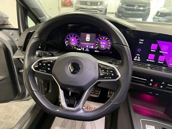 Volkswagen Golf 8 1,5 eTSI R-LINE ACC KAMERA ZÁRUKA 2026 - 8