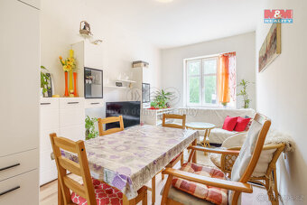 Prodej bytu 4+1, 85 m², Karlovy Vary, ul. Chebská - 8