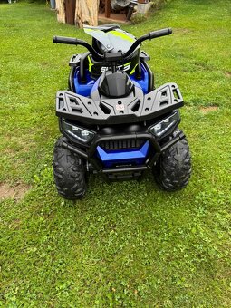 Dětská elektrická čtyřkolka 4x4 - 8