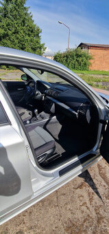BMW e87 118i - 8