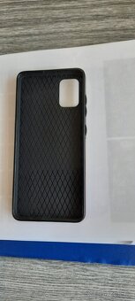 prodám mobily a příslušensti - 8