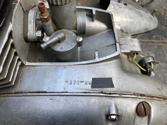 velorex 350 mechanika - kompletní motor - 8