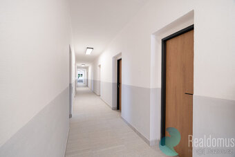 Pronájem, administrativní budovy, Školní ul., České Budějovi - 8