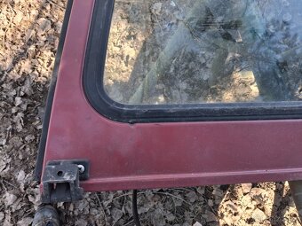 Okenný ram suzuki samurai cabrio - 8
