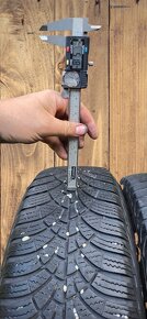 Plechy 15" 4x100 ET52 se zimními pneu 185/60/15 - 8