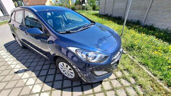 Hyundai i30 kombi 1,6 CRDI 81Kw - 8
