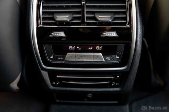 BMW 750d xDrive Mpaket - 8