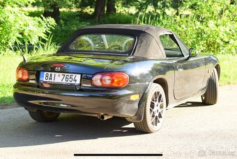 Mazda MX-5, 1,6 benzín, 238 XXX Km - 8