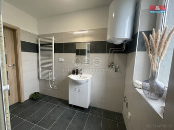 Pronájem bytu 2+kk, 46 m², Ostrava, ul. Zárubecká - 8