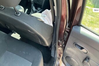 Dacia Sandero 1,2 i 87000 km - 8