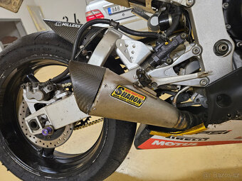 Yamaha R6 2002 - 8