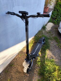 Elektrokoloběžka Angwatt CS1 pouze 79km najeto - 8