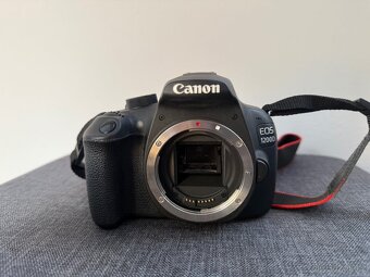 Canon EOS 1200D – set (tělo + 2 objektivy + příslušenství) - 8