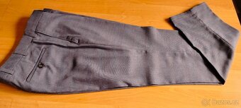 Pánský oblek+ 2 kosile TOP stav 1x nošený - 8