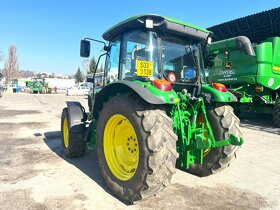 traktor John Deere 5720 - 8