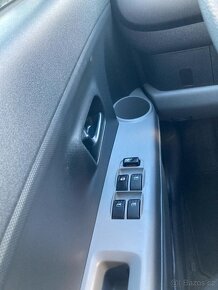 Subaru Justy 1.0 rv 2008 51KW - 8