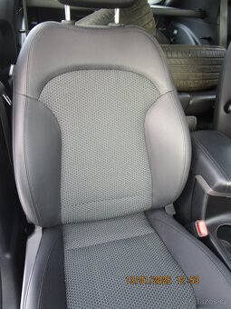 Hyundai ix35 2,0 CRDi 100kw- 4x4 - 8