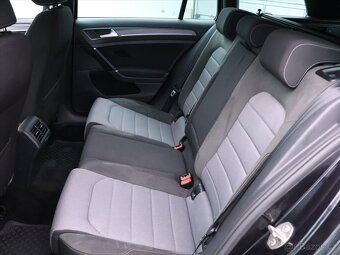 Volkswagen Golf 2,0 TDI 4x4 Highline Xenon (2015) - 8