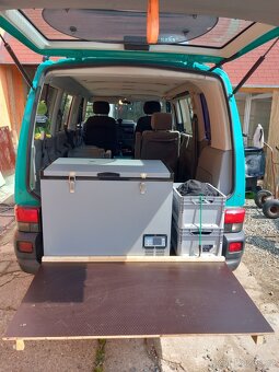 VW T4 Caravelle 2.5 td 75kW - 8