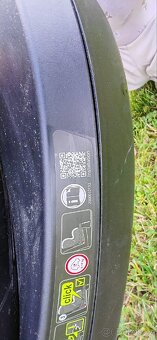 Autosedačka Britax Romer Dualfix² R - 8