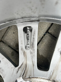 ALU letní sada VW Passat 5x112 6,5J ET41 215/60 R16 - 8