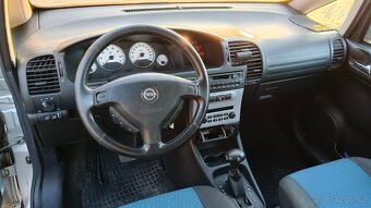 Opel Zafira 1.8I - 8