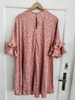 Dámské letní růžové tygrované šaty Boho Queen Bee Asos - 8