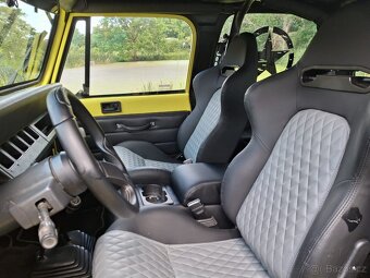 Jeep Wrangler 2,5 - 8