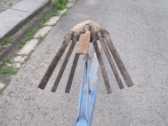 Vyoravač brambor, pluh, rádlo - 8